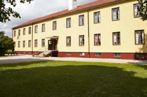Romakloster Brukshotellet Roma B&B المظهر الخارجي الصورة