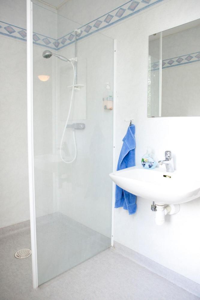 Romakloster Brukshotellet Roma B&B المظهر الخارجي الصورة